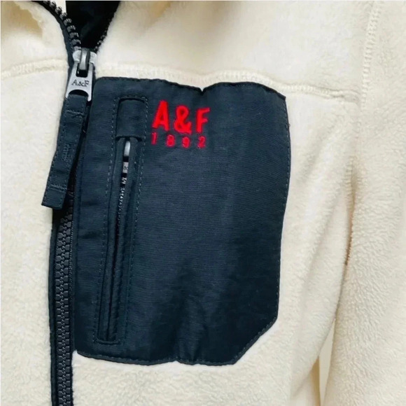 ABERCROMBIE & FITCH | Women’s Fleece Zip-up Cream Jacket Size M - Picture 5 of 9